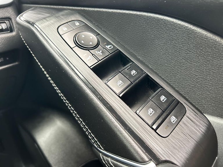 2022 Nissan Qashqai 1.3 DIG-T MHEV N-Connecta SUV 5dr Petrol Hybrid Manual Euro 6 (s/s) (140 ps S...