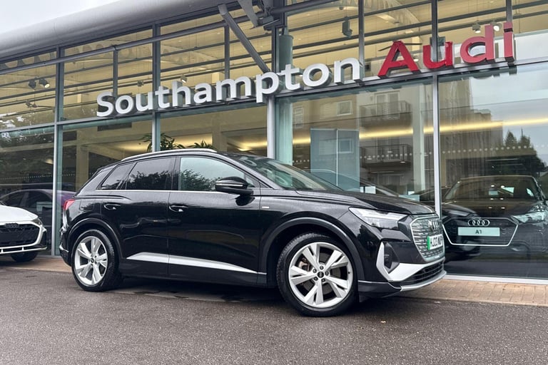 2023 Audi Q4 e-tron 40 S line SUV 5dr Electric Auto 82kWh (204 ps) ESTATE Electric Automatic