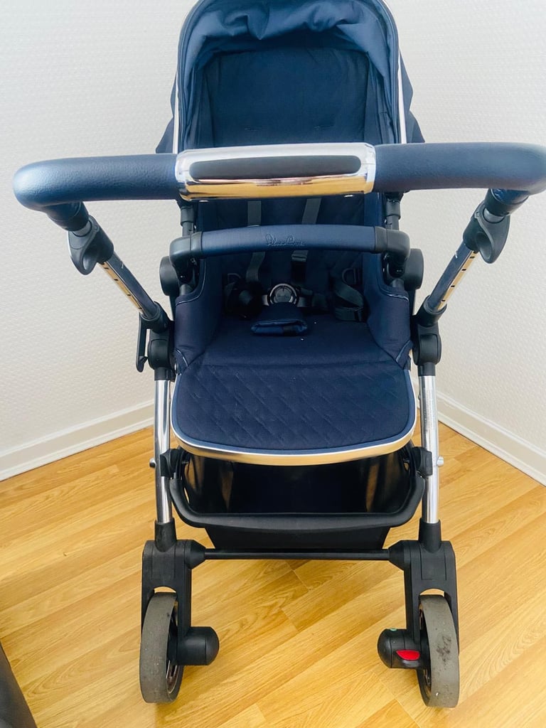 Silvercross pram, buggy ,car seat , +