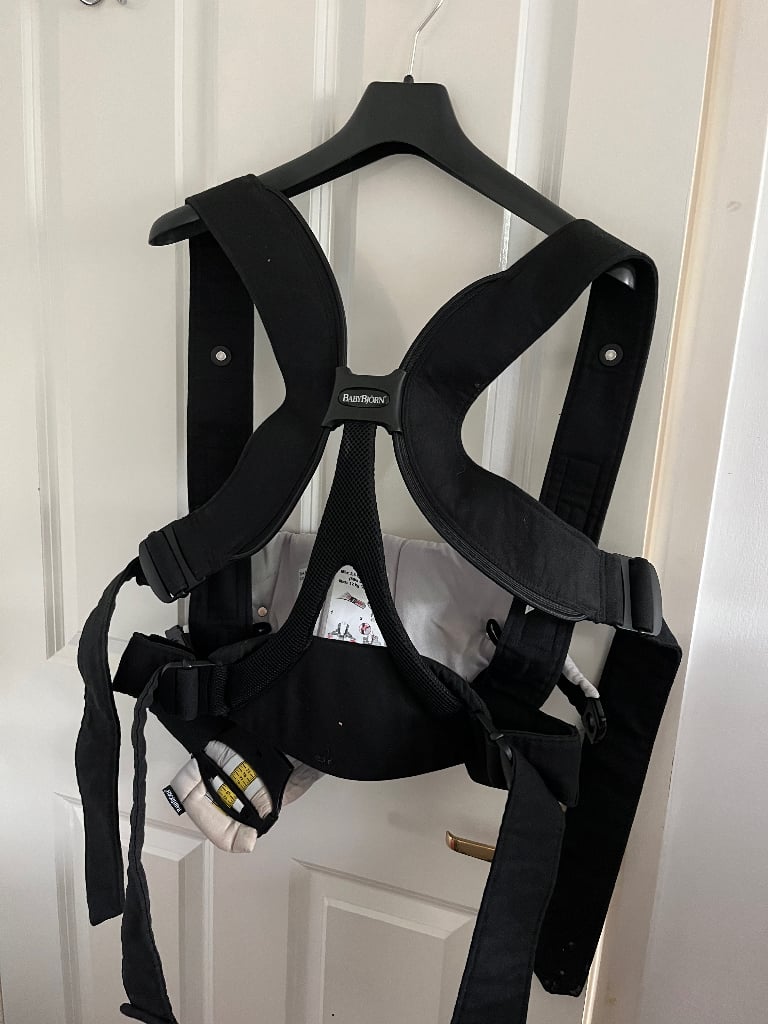 Baby Bjorn Miracle baby carrier