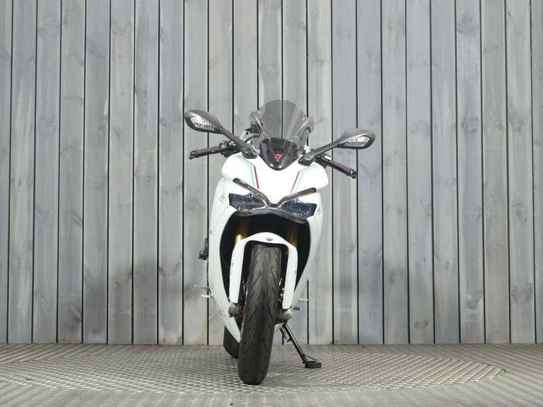 2017 17 DUCATI SUPERSPORT 950 S