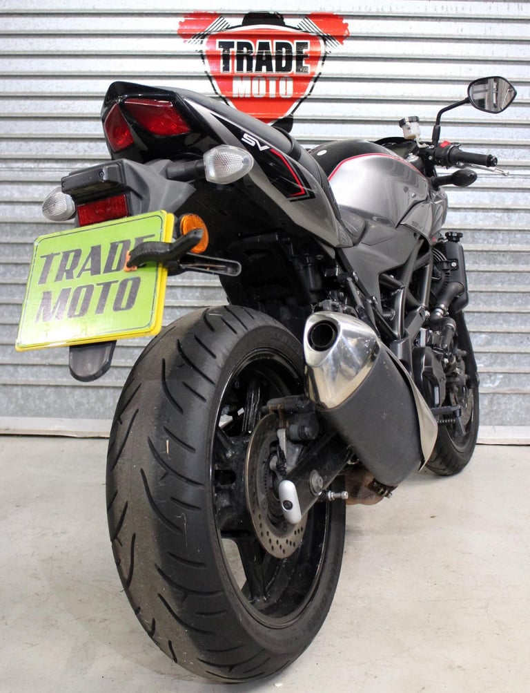 2018 68 SUZUKI SV 650 X XAU L8 SV650 GREY 18K HPI CLEAR NEW MOT JUST SERVICED