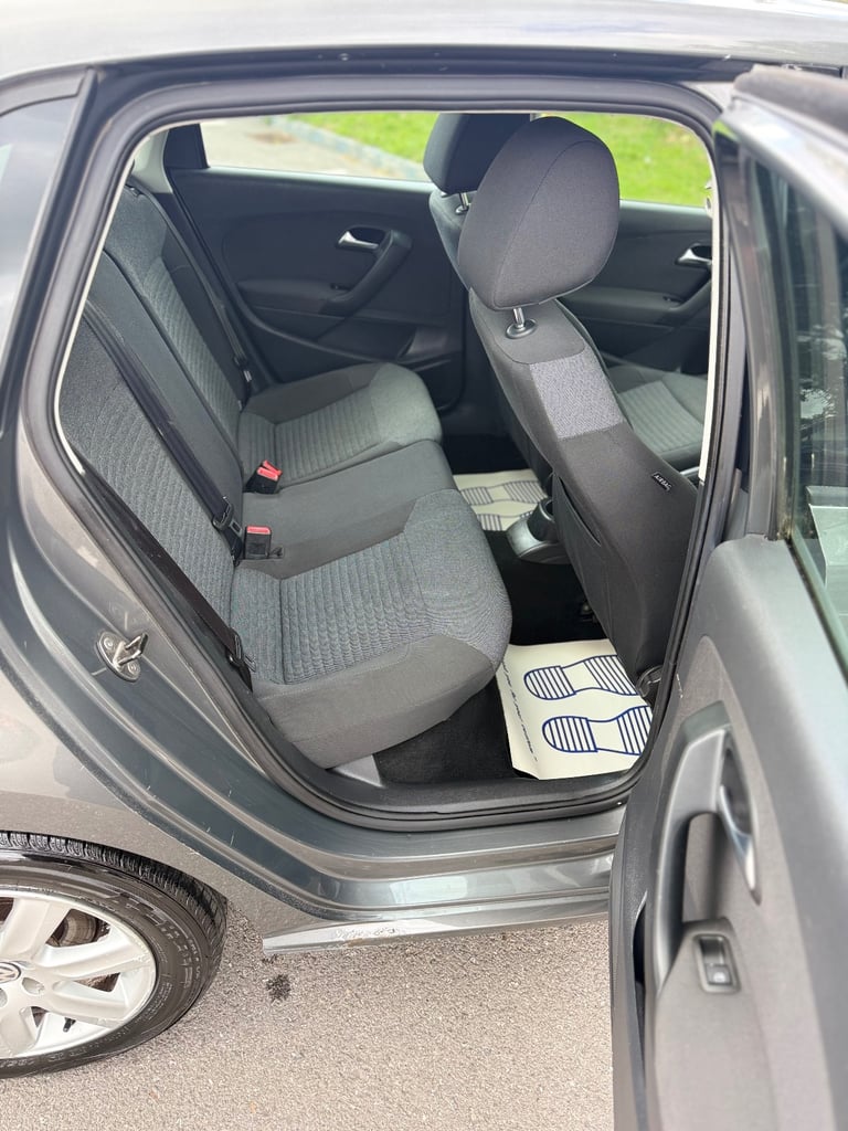 Volkswagen, POLO, Hatchback, 2010, Manual, 1390 (cc), 5 doors
