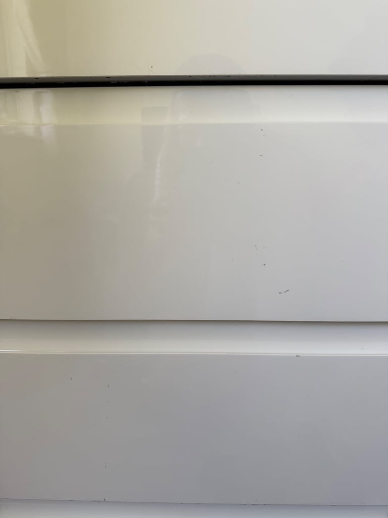 2x White Gloss Tall Drawers – £80