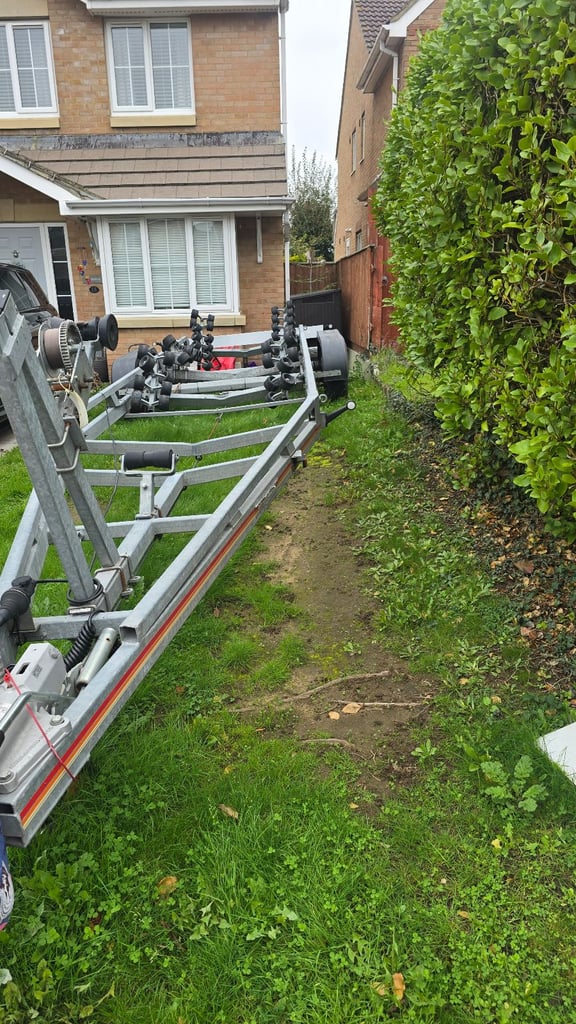 image for SBS R4 3500kg Roller Coaster extend boat trailer 2023