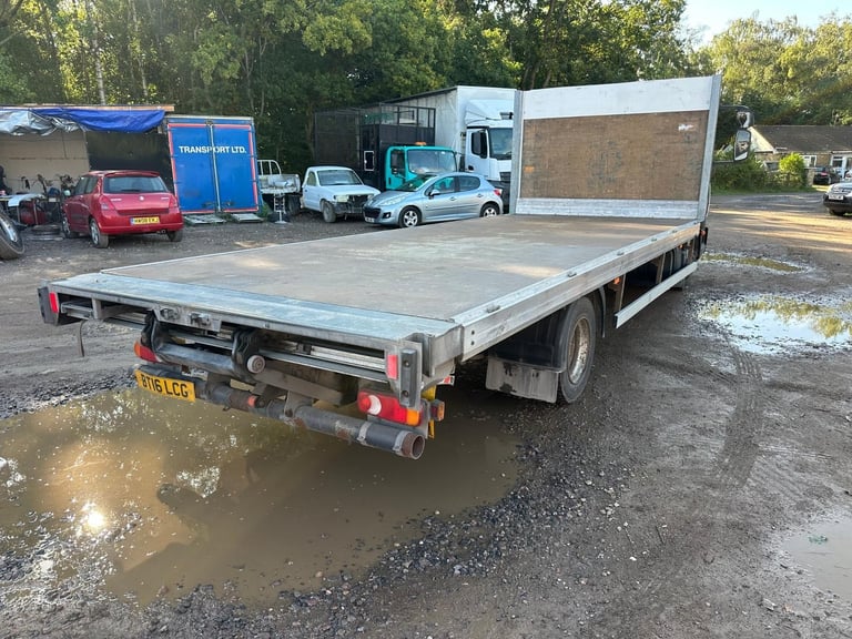 Iveco Eurocargo 75E16 2016 7.5 ton flat bed truck Manaul EURO 6 