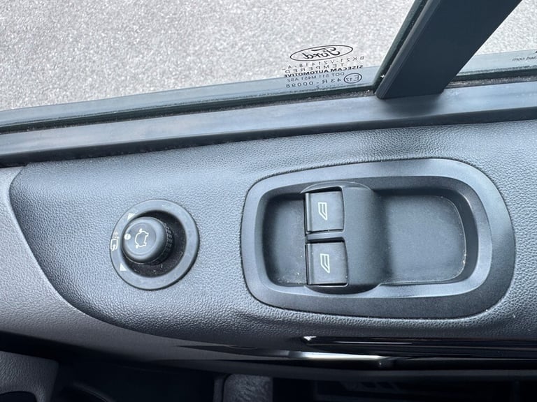 2022 Ford Transit Custom 2.0 EcoBlue 130ps Low Roof Limited Van PANEL VAN DIESEL Manual