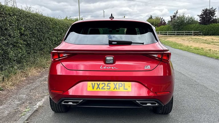 2025 SEAT Leon 1.5 e-Hybrid FR 5dr DSG (DAP) Hatchback Hybrid Automatic