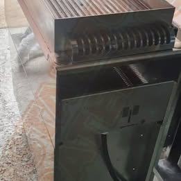 Bonnet Ribbed Griddle - 3 Phase - 400V - 5.4kW Electric Burger Griddle Cafe Commercial Equipment
