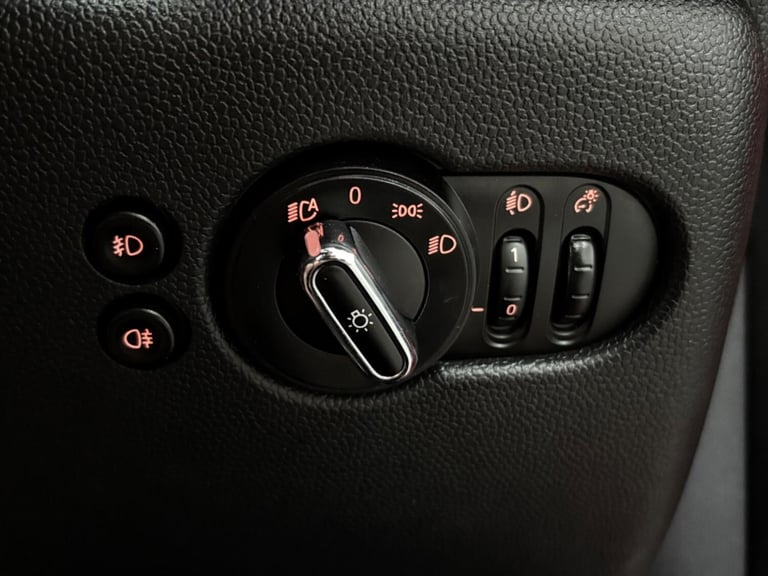 2018 MINI Convertible 1.5 Cooper Sport Euro 6 (s/s) 2dr CONVERTIBLE Petrol Manual