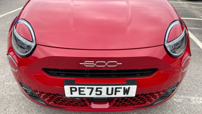 2025 Fiat 600 1.2 MHEV SUV 5dr Petrol Hybrid e-DCT Euro 6 (s/s) (100 ps) SUV Hybrid Automatic