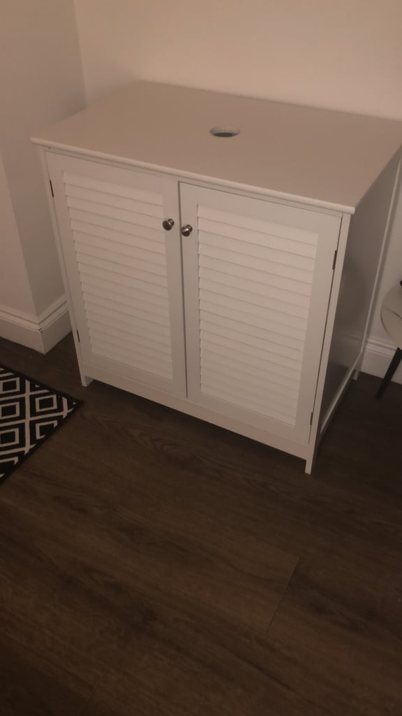 Brand new bathroom vanity 