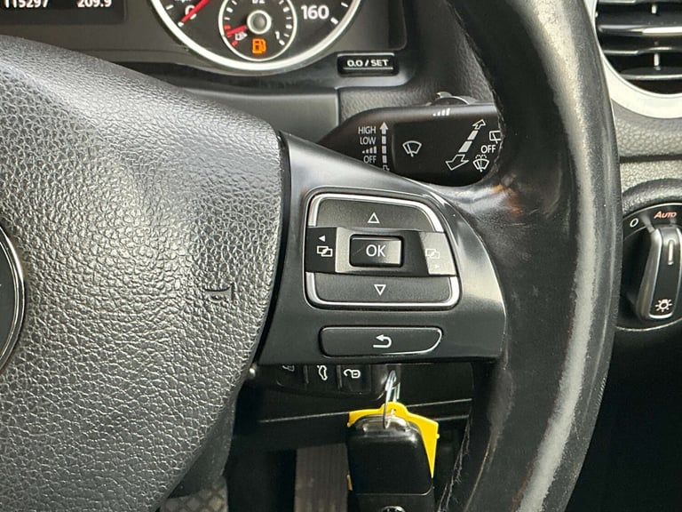 2014 Volkswagen Tiguan 2.0 Tiguan Match TDI BlueMotion Technology 4Motion 4WD 5dr SUV Diesel Manual