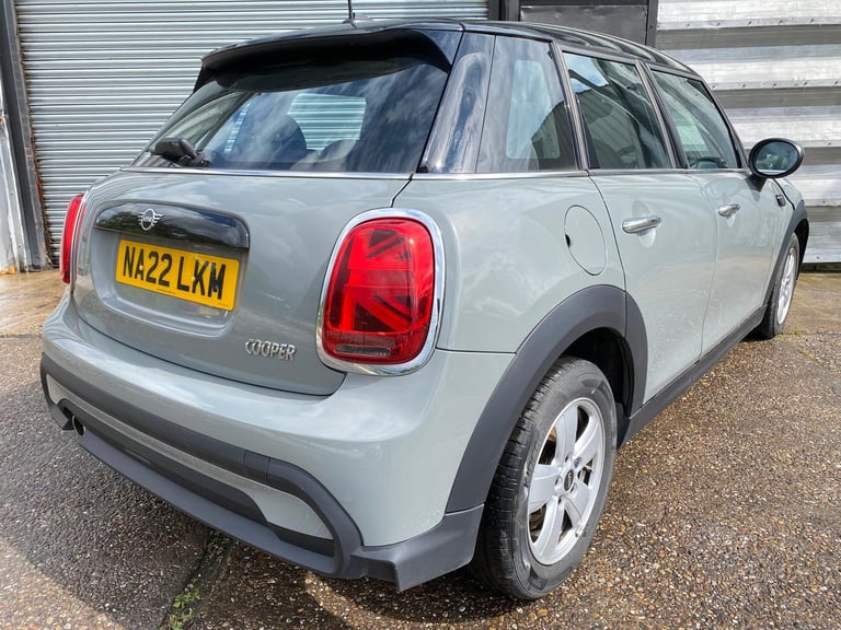 2022 22 REG MINI COOPER CLASSIC 1.5 DAMAGED REPAIRABLE SALVAGE