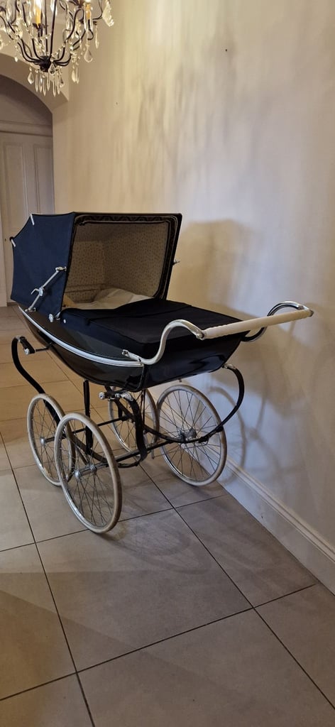 Silver Cross Coachbuilt Pram - Full size, Navy, Original Vintage
