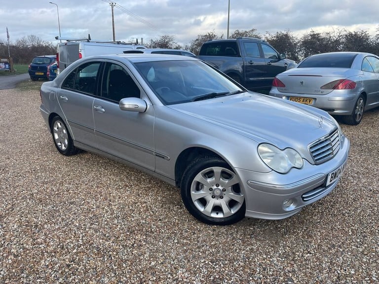 image for  Mercedes-Benz C Class 1.8 C180 Kompressor Elegance SE A 4dr Saloon Petrol Automatic