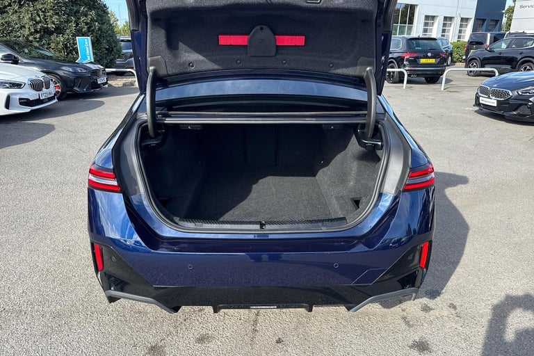 2024 BMW 5 Series 520i M Sport Pro 4dr Auto Saloon Petrol Automatic