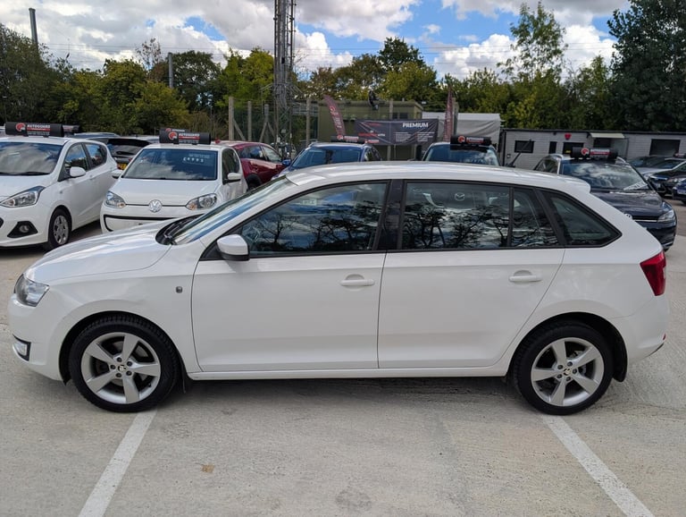 2014 Skoda Rapid Spaceback 1.6 TDI CR 90 Elegance 5dr HATCHBACK DIESEL Manual
