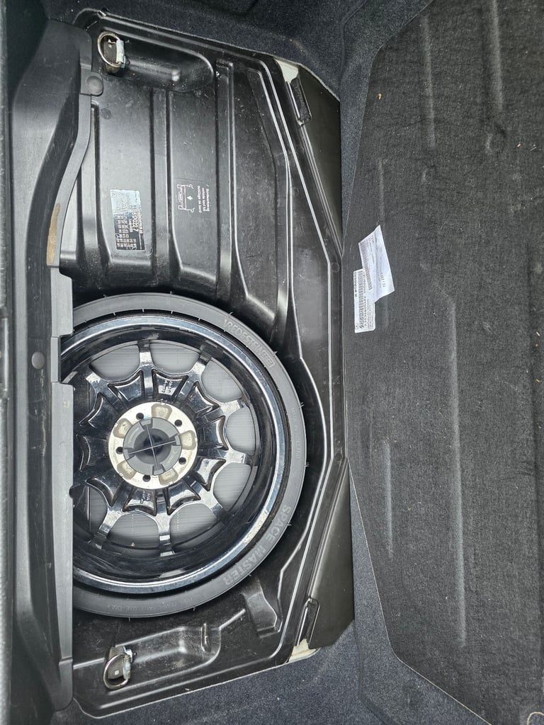 Mercedes-Benz, C CLASS, Coupe, 2004, Semi-Auto, 3199 (cc),3 doors - Image 16