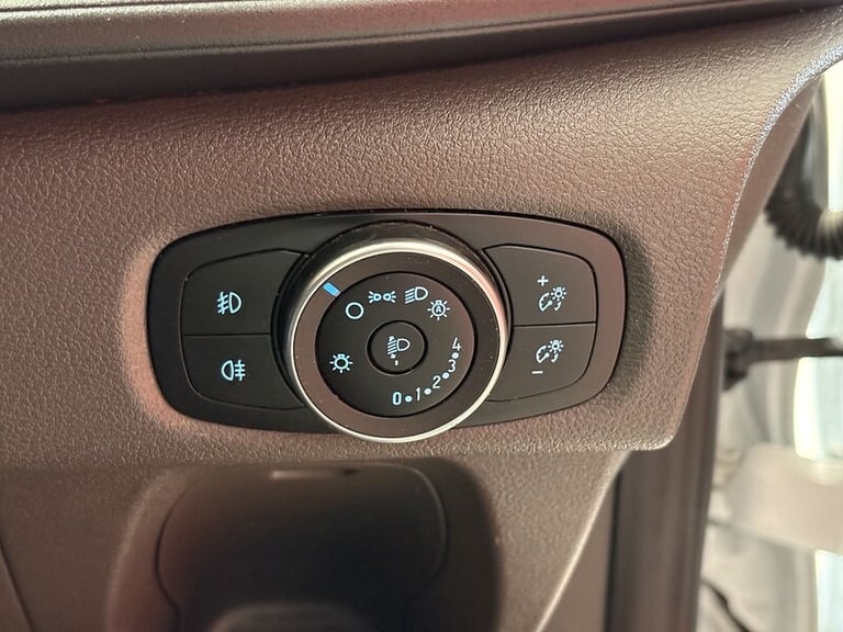 2021 Ford Transit Custom 2.0 EcoBlue 130ps Low Roof Limited Van Auto PANEL VAN DIESEL Automatic