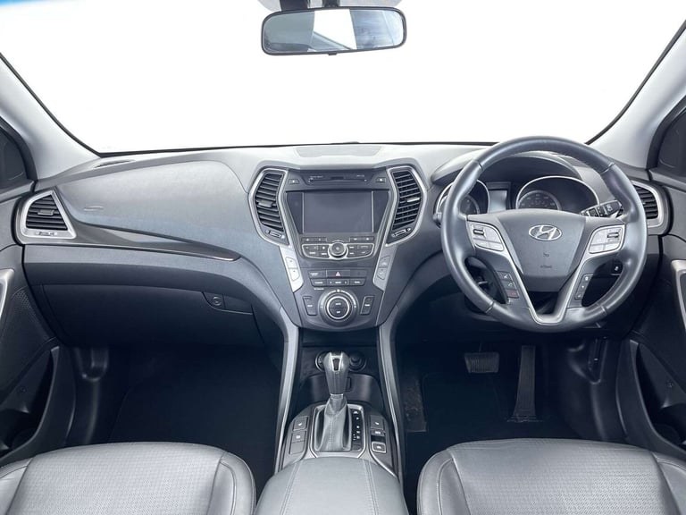 2014 Hyundai Santa Fe 2.2 CRDi Premium SUV 5dr Diesel Auto 4WD Euro 5 (5 seat) (194 bhp) PARK SEN...