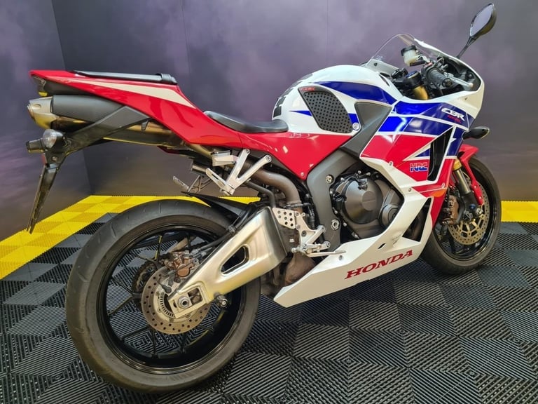 Honda CBR 600 RR 2016 Excellent Condition Standard Bike