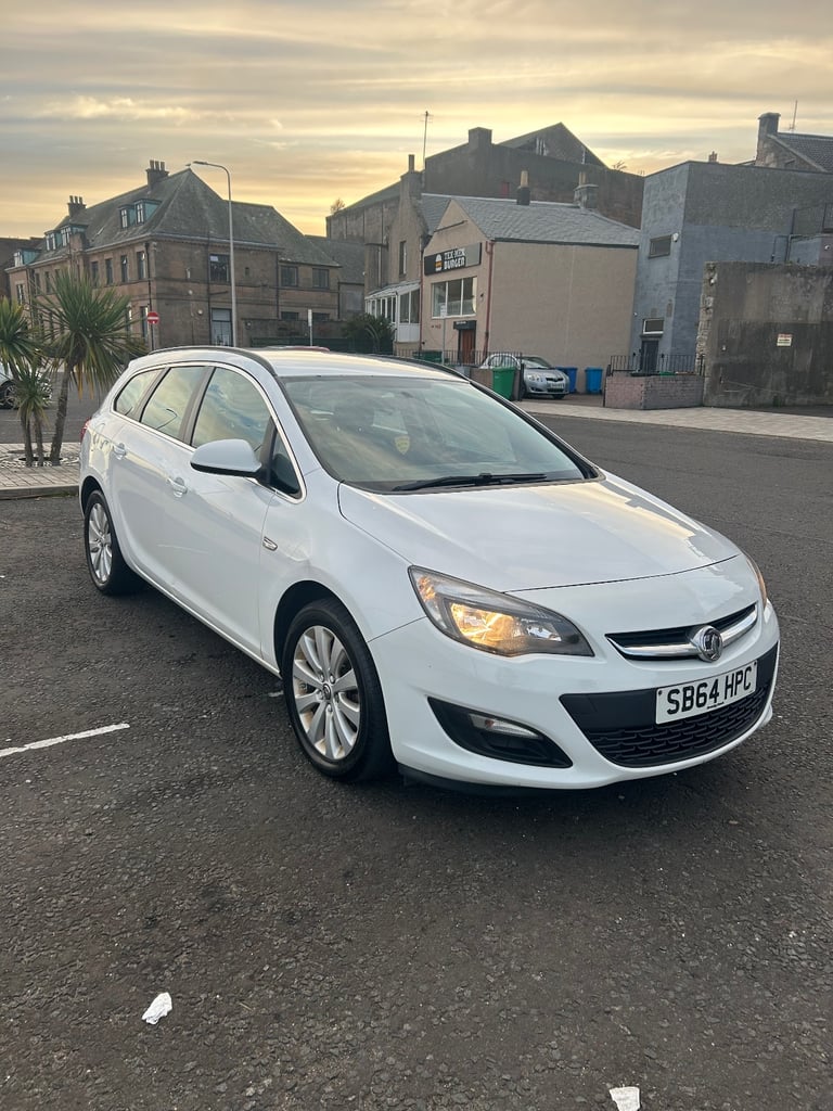 Vauxhall, ASTRA, Estate, 2015, Manual, 1598 (cc), 5 doors