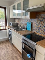 To let 2 bedroom flat 