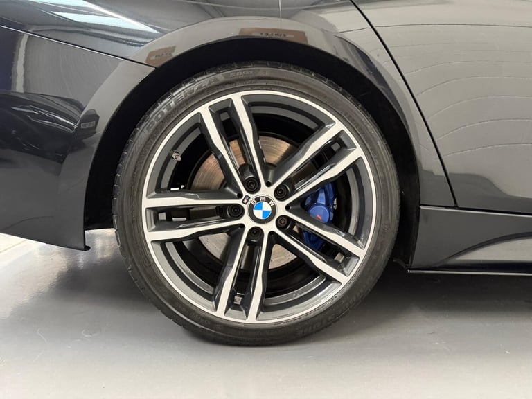2018 BMW 3 Series 320d M Sport Shadow Edition 4dr Step Auto SALOON DIESEL Automatic