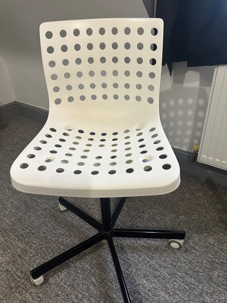 image for Swivel desk chair 