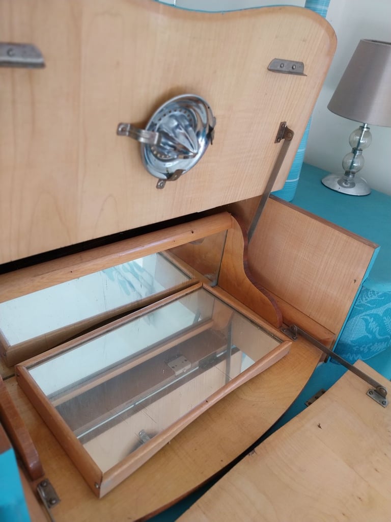 Vintage dressing table/cocktail cabinet