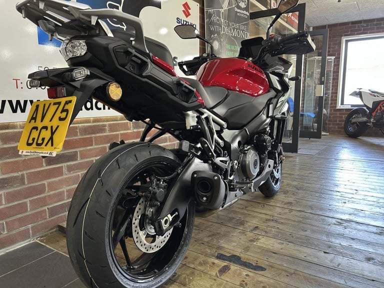 GSX-S1000GX+ Unridden Demonstrator , 0 miles, Candy Daring Red