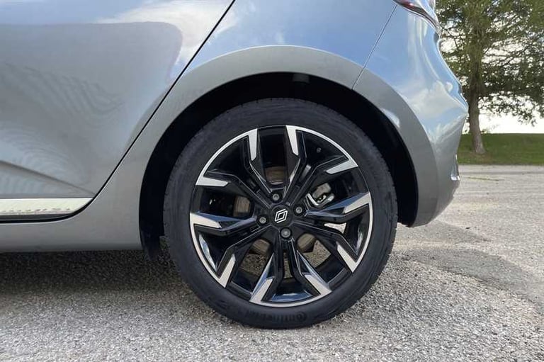 2025 Renault Clio 1.6 E-TECH techno Hatchback 5dr Petrol Hybrid Auto Euro 6 (s/s) (145 ps) Hatchb...