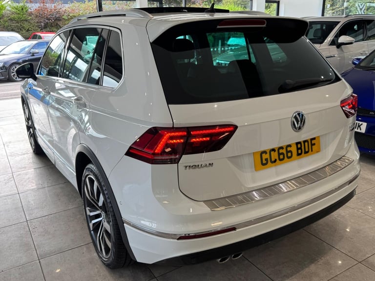  Volkswagen Tiguan 2.0 TDI BlueMotion Tech R-Line SUV 5dr Diesel DSG 4Motion Euro 6 (s/s) (150 Di...