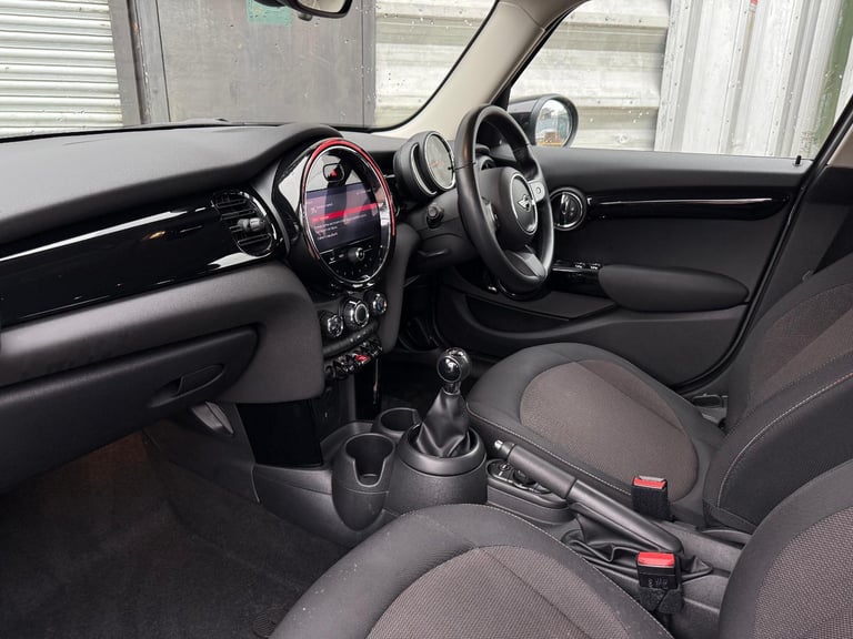 2021 21 REG MINI COOPER CLASSIC NAV PACK 1.5 DAMAGED REPAIRABLE SALVAGE