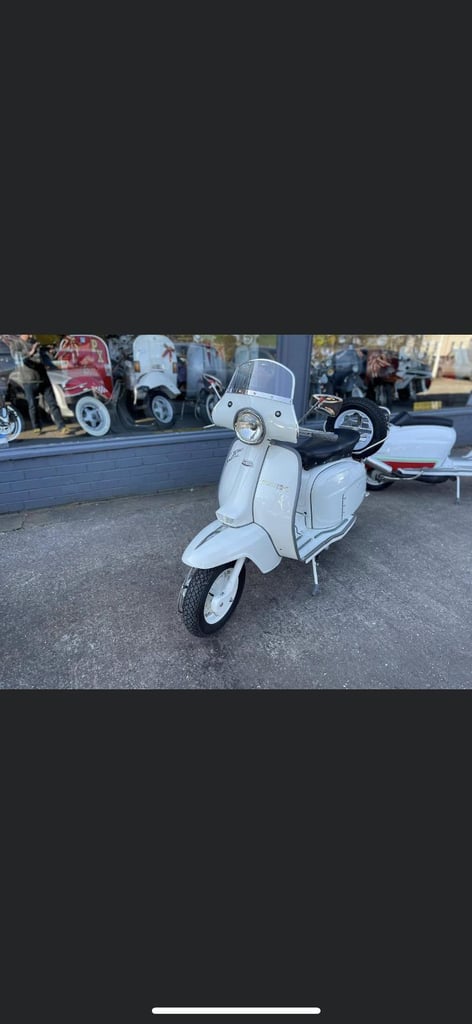 Lambretta SX150    Others in stock 