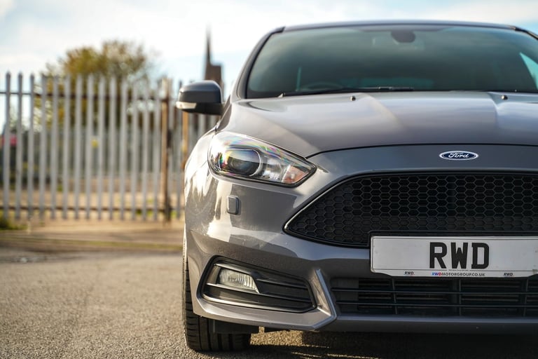 2018 Ford Focus 2.0T EcoBoost ST-3 Euro 6 (s/s) 5dr HATCHBACK Petrol Manual