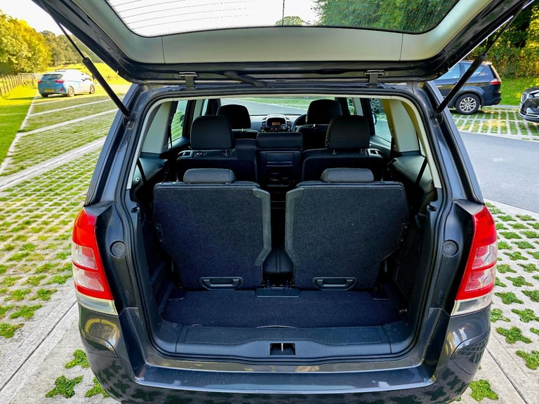 Vauxhall, ZAFIRA, MPV, 2013, Manual, 1598 (cc), 5 doors