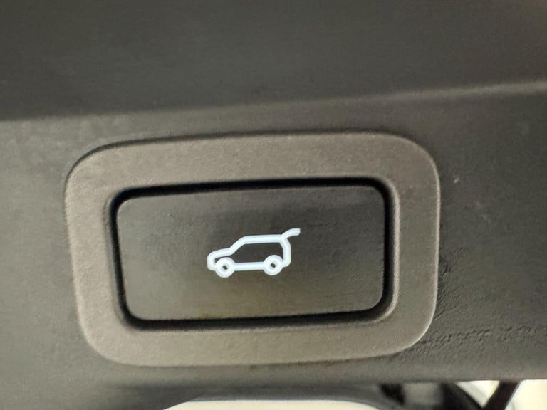 2018 Land Rover Range Rover Sport 2.0 SD4 HSE 5dr Auto ESTATE DIESEL Automatic