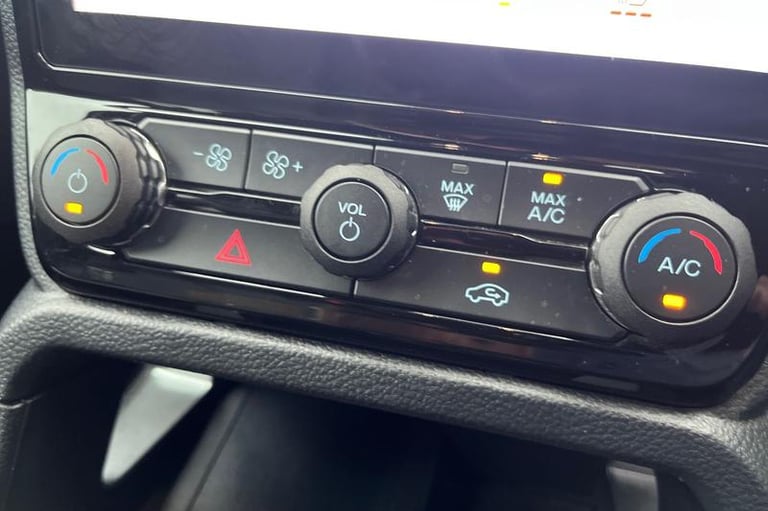 2025 Ford Ranger Wildtrak AUTO 2.0 EcoBlue 205ps 4x4 Double Cab Pick Up, CLIMATE CONTROL, CR Pick...