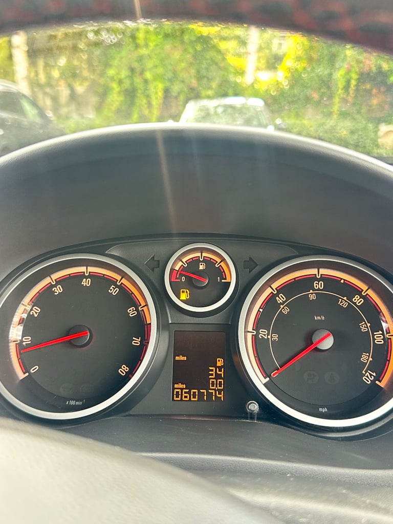 Vauxhall, CORSA, Hatchback, 2014, Manual, 1398 (cc), 3 doors