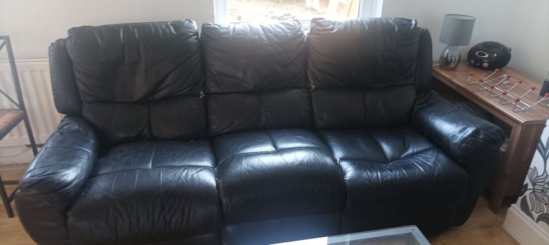 image for Black Leather Sofa - 3x seater and 2x seater 