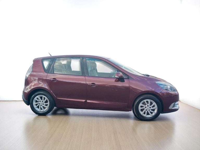2013 Renault Scenic 1.6 dCi Dynamique TomTom Euro 5 (s/s) 5dr Diesel