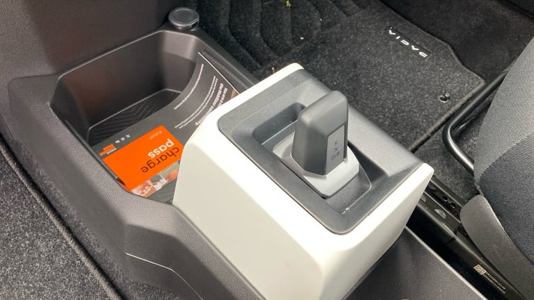 2025 Dacia Spring 27kWh Expression 65 48kW 5dr Auto Electric Hatchback Hatchback Electric Automatic