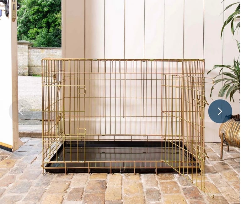 Large dog cage 