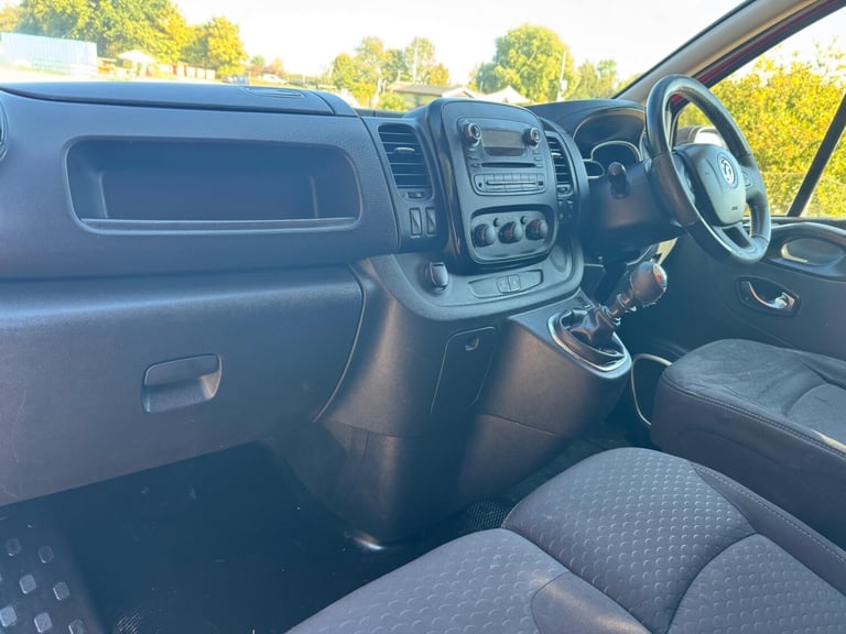 2015 Vauxhall Vivaro 1.6 CDTi 2700 BiTurbo ecoFLEX Sportive L1 H1 Euro 5 (s/s) 5dr PANEL VAN Dies...