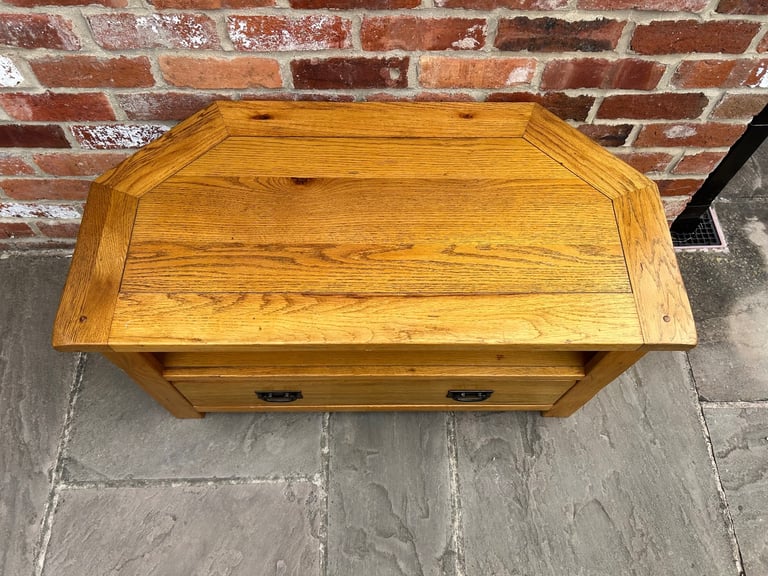 Rustic Solid Oak Corner TV Stand - Good Condition 