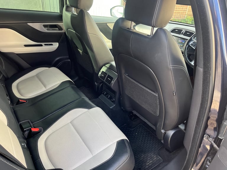 JAGUAR F-PACE R-SPORT 2017 4AWD AUTO