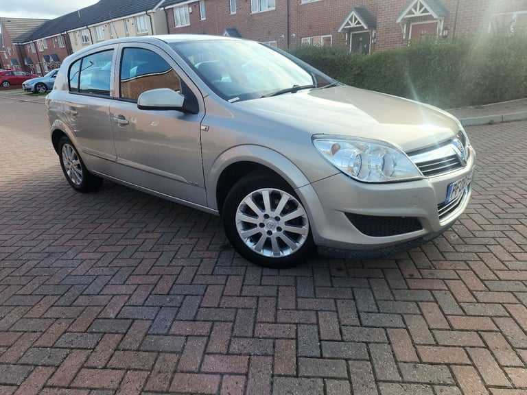 Cheap VAUXHALL ASTRA AUTOMATIC 1.8L PETROL BARGAIN PRICE MOVING ABROAD FORCE SALE for sale in Coventry, West Midlands