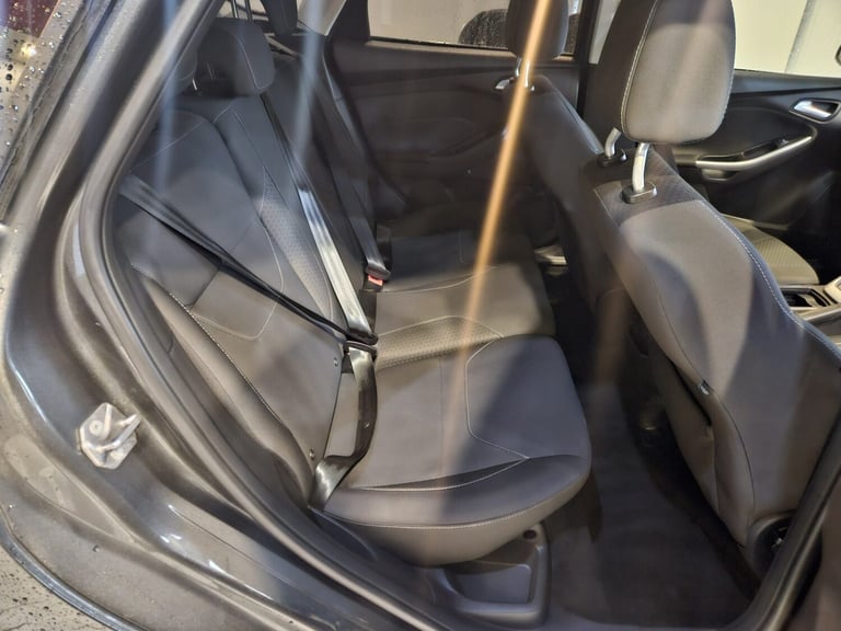 FORD FOCUS 1.5 TDCi Zetec 2016